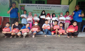 30 Juli 2022, #Probebaya Pembagian paket Sembako dan Paket pendidikan dipokmas Cendana RT 03 Kelurahan karang Anyar
