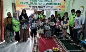31 Juli 2022, #Probebaya Kegiatan Penyaluran bantuan paket sembako dan paket sekolah ke warga di RT.037