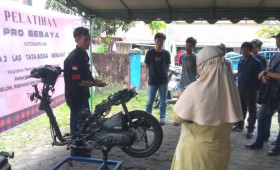 Senin, 12 September 2022, #Probebaya Acara Pelatihan Tata boga, Las dan Otomotif oleh Pokmas Kahoi dan Meranti di Balai LPM Karang Anyar.