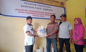 13 November 2021, Pokmas cendana : pembagian paket sembako probebaya dana perubahan 2022, di RT.08 (10 org /warga) kel.kr.anyar