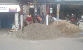 20 November 2022, proses pengecoran Jalan Di Cendana RT.012 oleh Pokmas Cendana