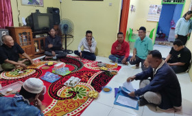 Rabu, 06 Desember 2023, Sekretaris Kelurahan dan staf menghadiri dan mengawasi jalannya kegiatan Rembuk warga di RT. 15,16,19,20 untuk penentuan kegiatan Probebaya di tahun 2024