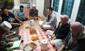 Senin, 08 Januari 2023, Lurah bersama Kasie Ekobang dan Kasie Kesra beserta Staf menghadiri Rapat pembubaran sekaligus pembentukan kembali 3 pokmas Kel. Karang Anyar