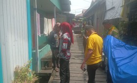 Kamis, 05 September 2024, Seklur bersama Kasie Ekobang, staf, Pengawas Kegiatan Probebaya dan ditemani para pengurus Pokmas Meranti dan Cendana melakukan pengecekan Kegiatan Probebaya bidang Sapras di RT.003, 009, 010, 025, 032 Karang Anyar.