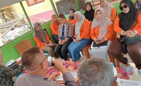 Rabu, 23 Oktober 2024, Kegiatan sosialisasi Kamtibmas, Penajaman Kader Dasawisma dan Posyandu di RT.037 & 038, Kegiatan Probebaya bidang pemberdayaan masyarakat