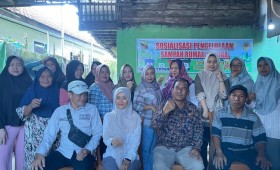 Kamis, 07 Agustus 2025, Plt.Lurah bersama narasumber dari Pengurus Bank Sampah Ramli Berseri menghadiri kegiatan Probebaya bidang Pemberdayaan berupa acara pengelolaan sampah rumah tangga di RT.008,  Jln. Cendana Gang 06.