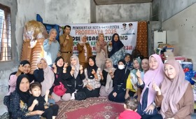 Selasa, 14 Oktober 2025, Kelurahan Karang Anyar menghadiri kegiatan Sosialisasi Stunting di RT.002, 030, 037 dalam rangkaian kegiatan Probebaya bidang Pemberdayaan Masyarakat tahun 2025.