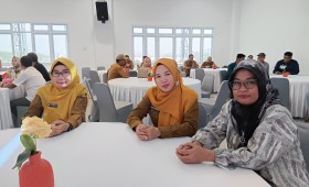 Senin, 29 Desember 2025, Kelurahan Karang Anyar Menghadiri Sosialisasi Integritas BUMRT Tahun 2025 di ruang Arutalla Bapperida bersama Pendamping Probebaya bidang  pemberdayaan.